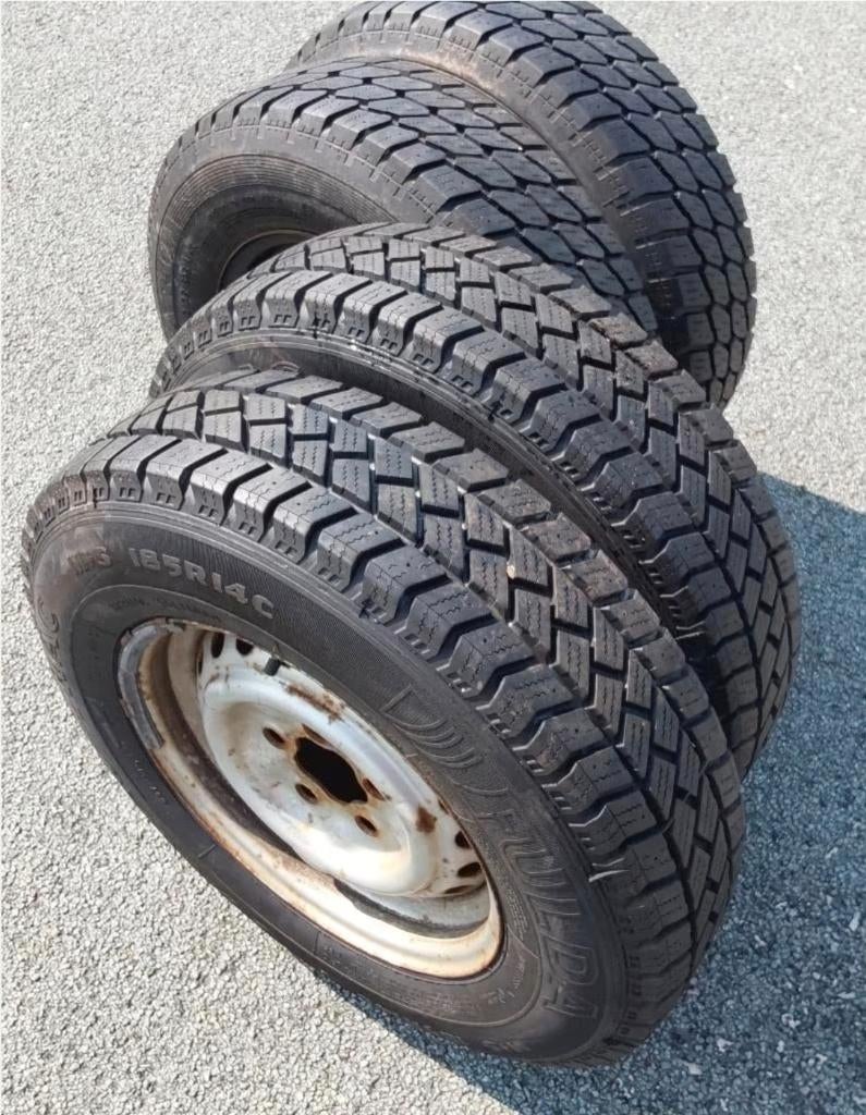 Bons pneus hiver 185R14C, jantes VW T3 (1979-1992), Ophalen, 14 inch, Gebruikt, Banden en Velgen