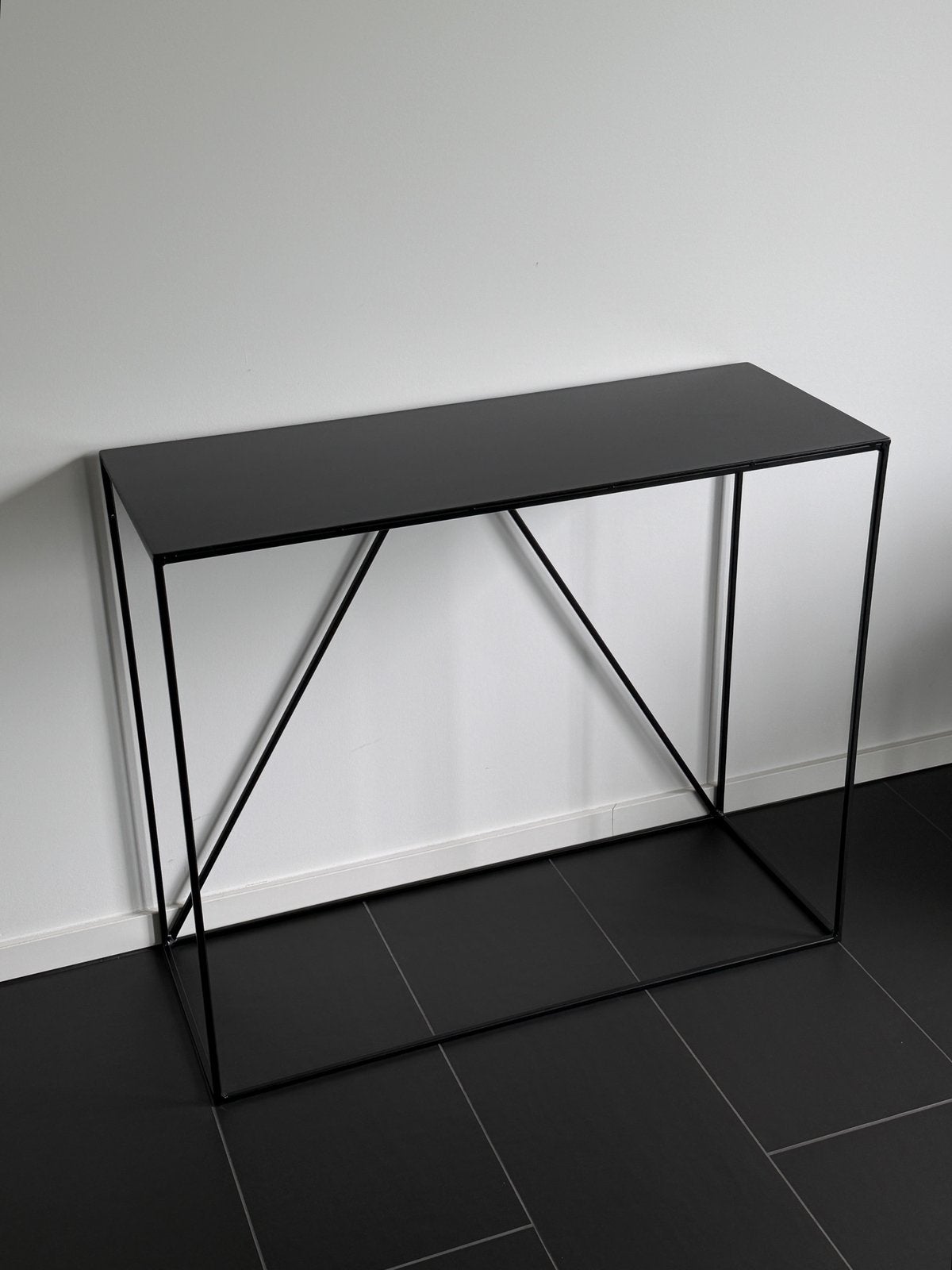 Console zwart (hoge stalen zijtafel), Ophalen, Gebruikt, Metaal, 50 tot 100 cm