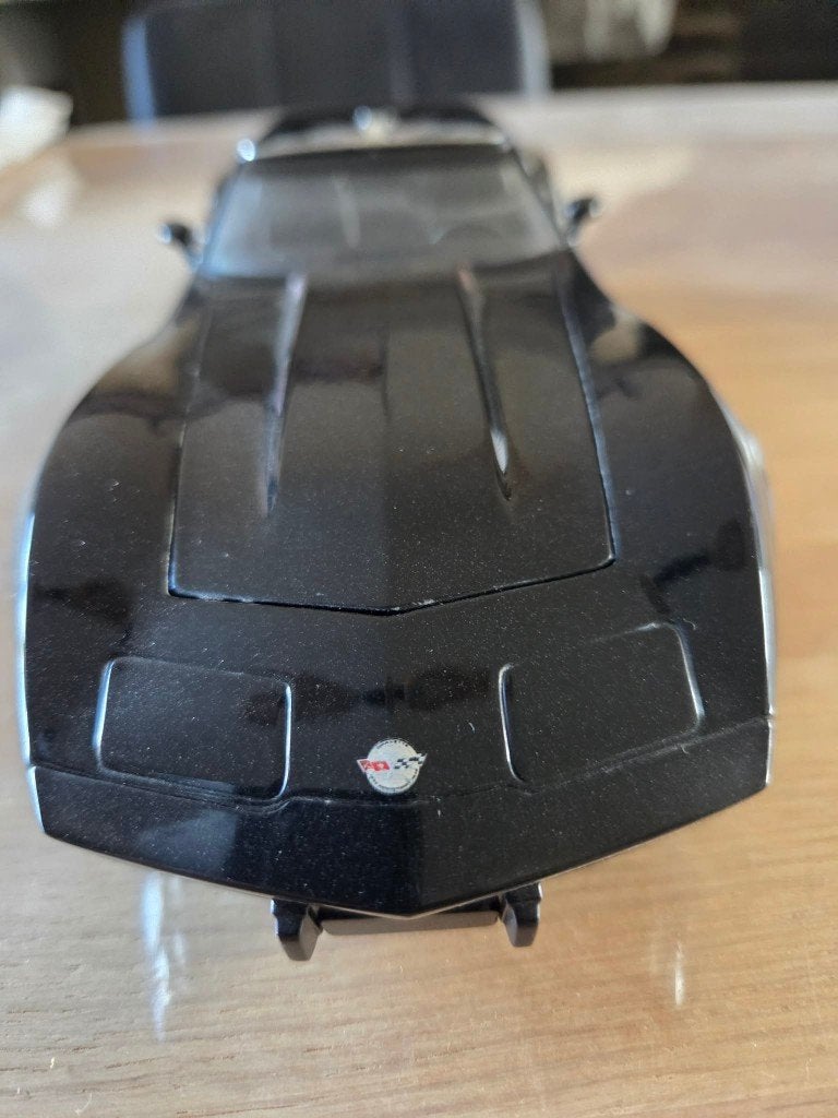 1/18 chevrolet corvette ut., Hobby en Vrije tijd, Ophalen of Verzenden, Zo goed als nieuw, UT Models