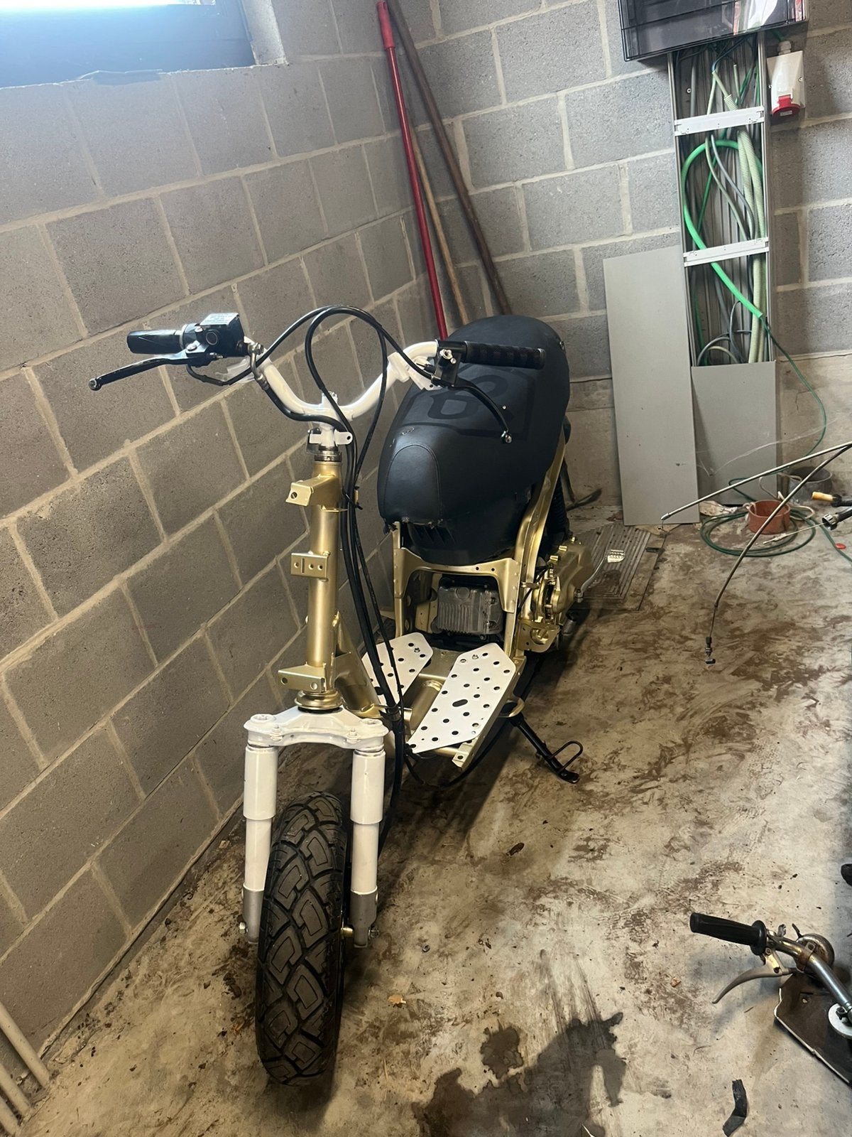 Piaggio zip 125cc, Vélos & Vélomoteurs, Vélomoteurs & Scooters bridés, Enlèvement, Comme neuf, Piaggio