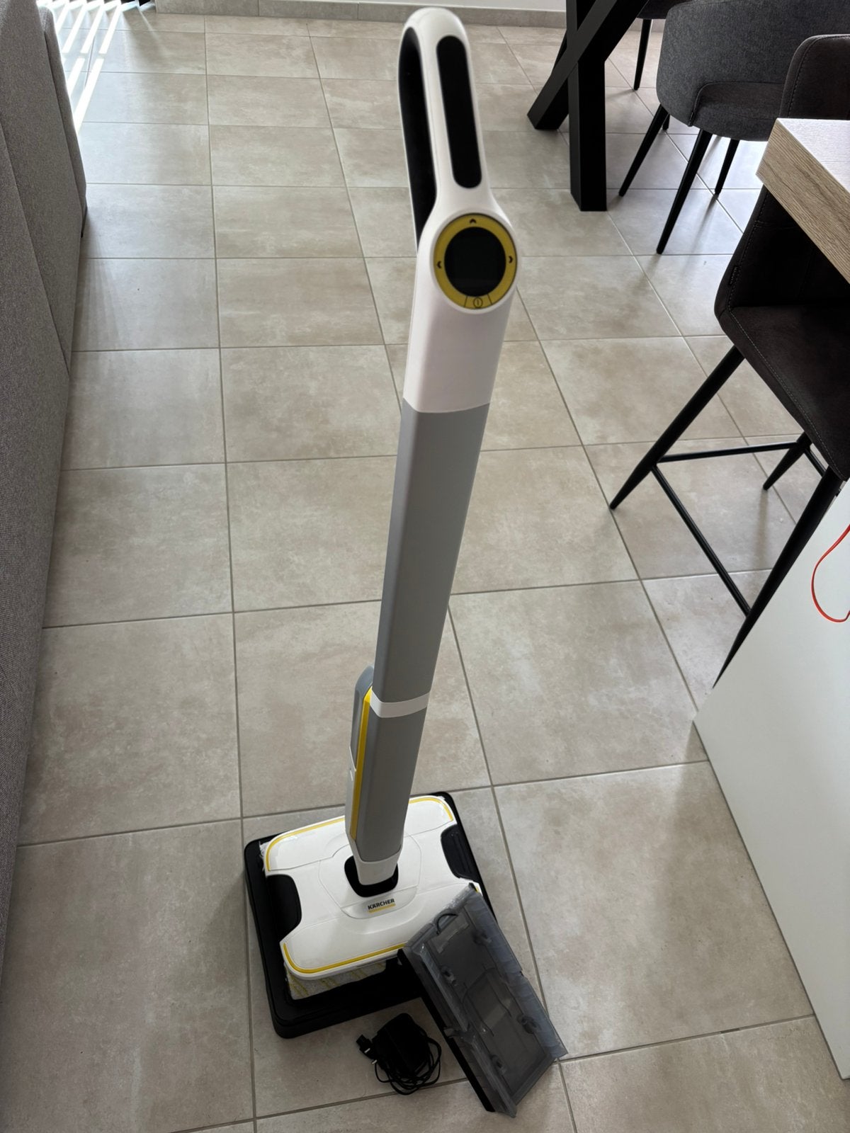 Karcher vloerreiniger FC7, Huis en Inrichting, Schoonmaakartikelen, Ophalen