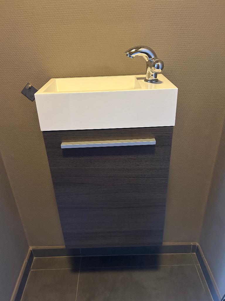 Kastje toilet, Bricolage & Construction, Sanitaire, Comme neuf, Toilettes, Enlèvement