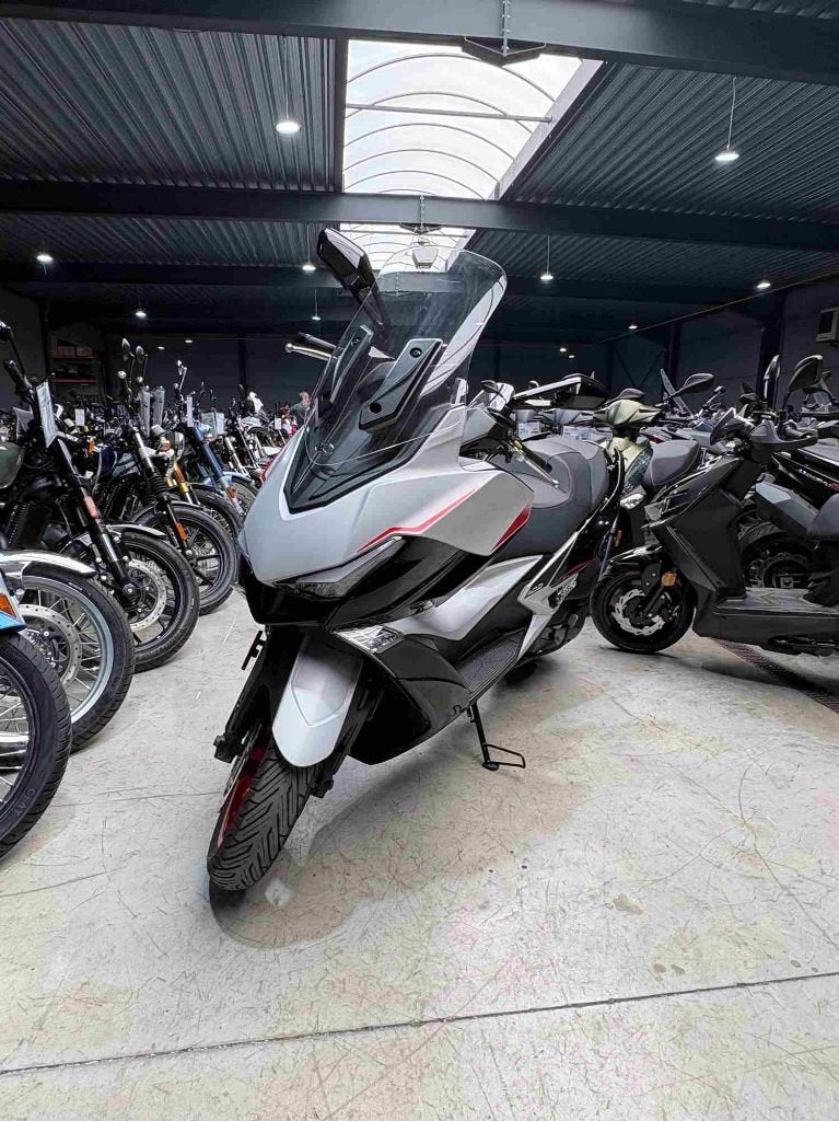Kymco XCITING 400 VS 2023, Ophalen, Benzine, 400 cc, Gebruikt