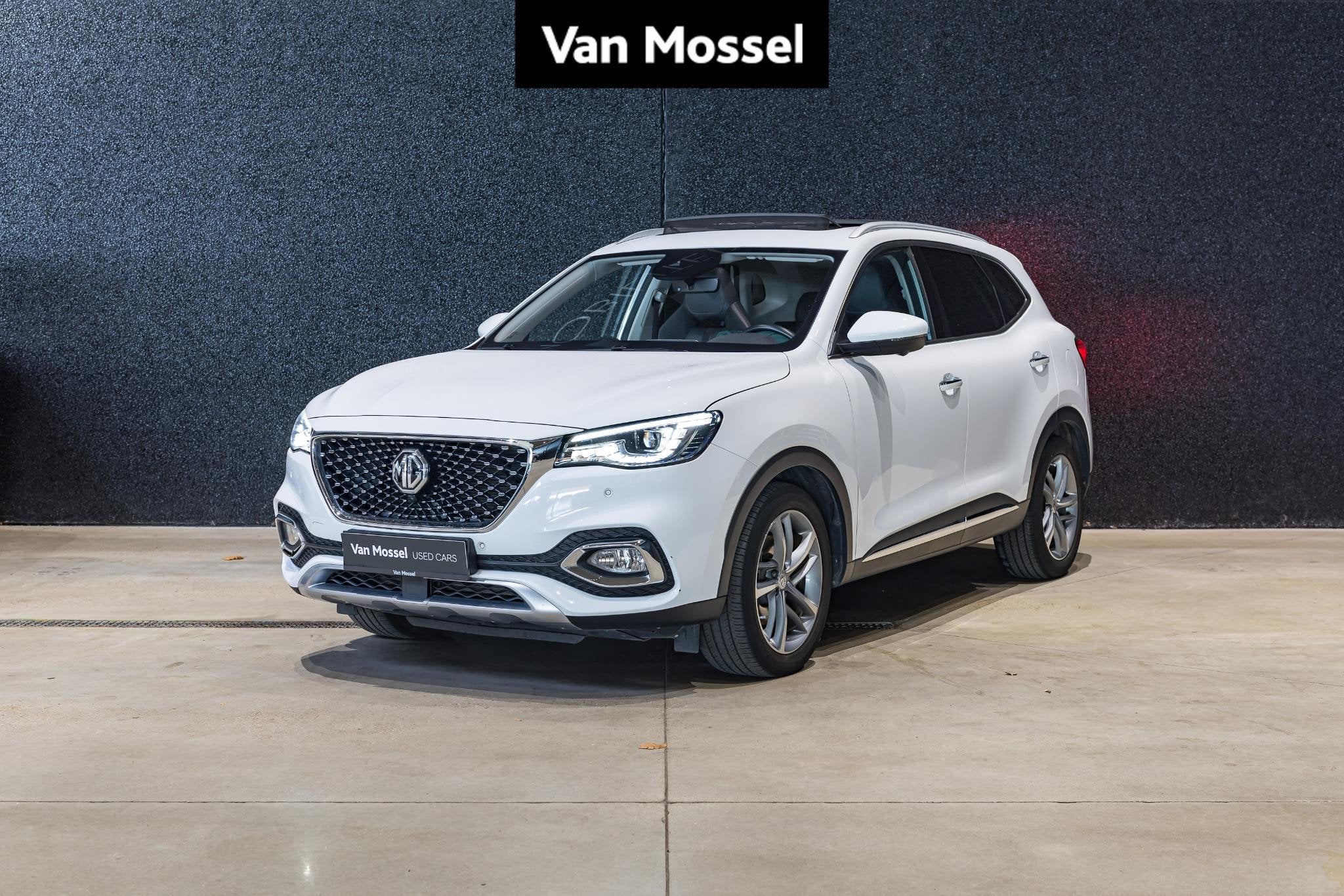 MG HS 1.5T-GDi DCT Luxury LEDER | PANODAK | NAVI | Zetelverw, Auto's, Stof, 4 cilinders, 1535 kg, Wit