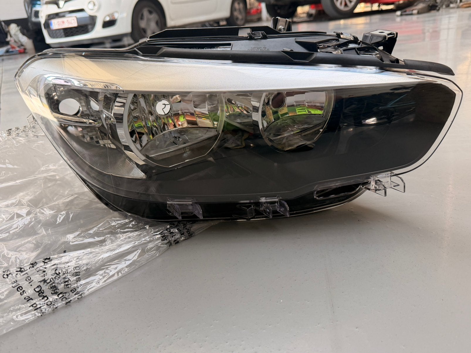 Phare droit pour BMW F21, Autos : Pièces & Accessoires, Enlèvement ou Envoi, Neuf, BMW