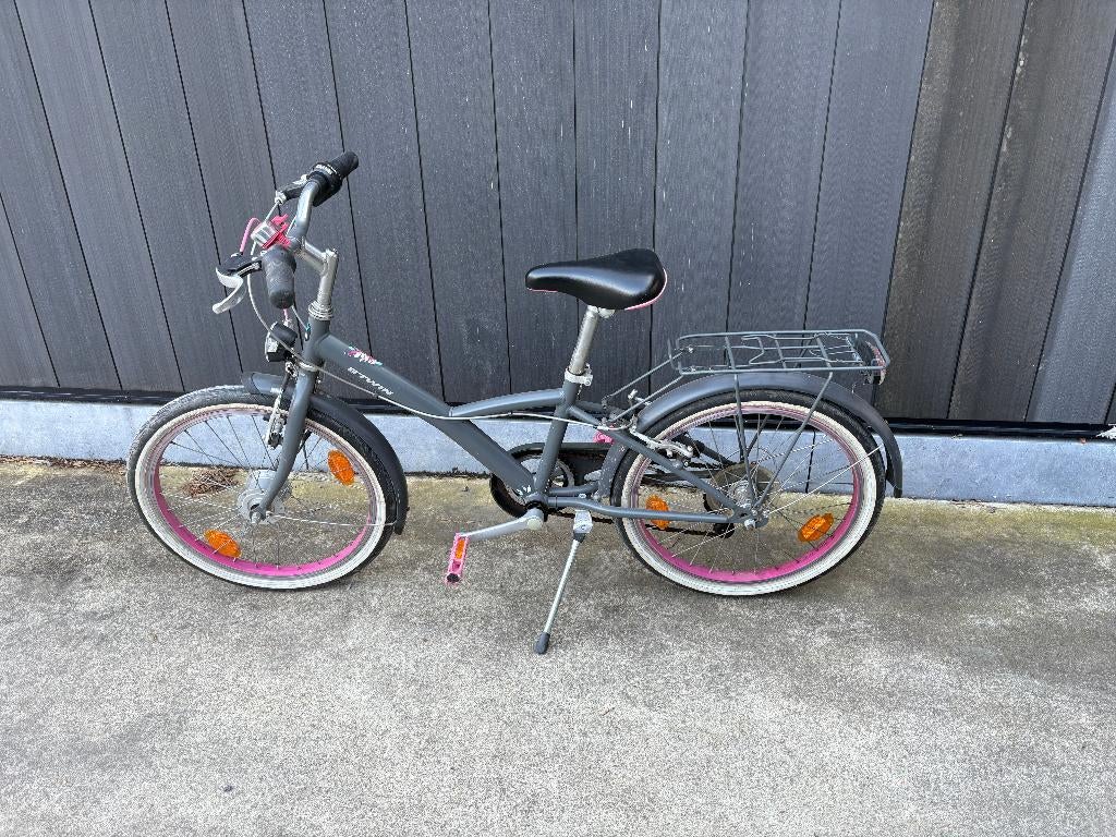 Kinderfiets van 8 tot 12 jaar, Fietsen en Brommers, Ophalen, Zo goed als nieuw, Btwin