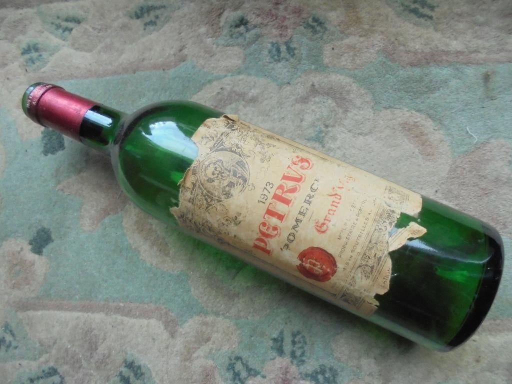 bouteille de vin originale Petrus 1973 pomerol, Enlèvement, France, Vin rouge, Utilisé