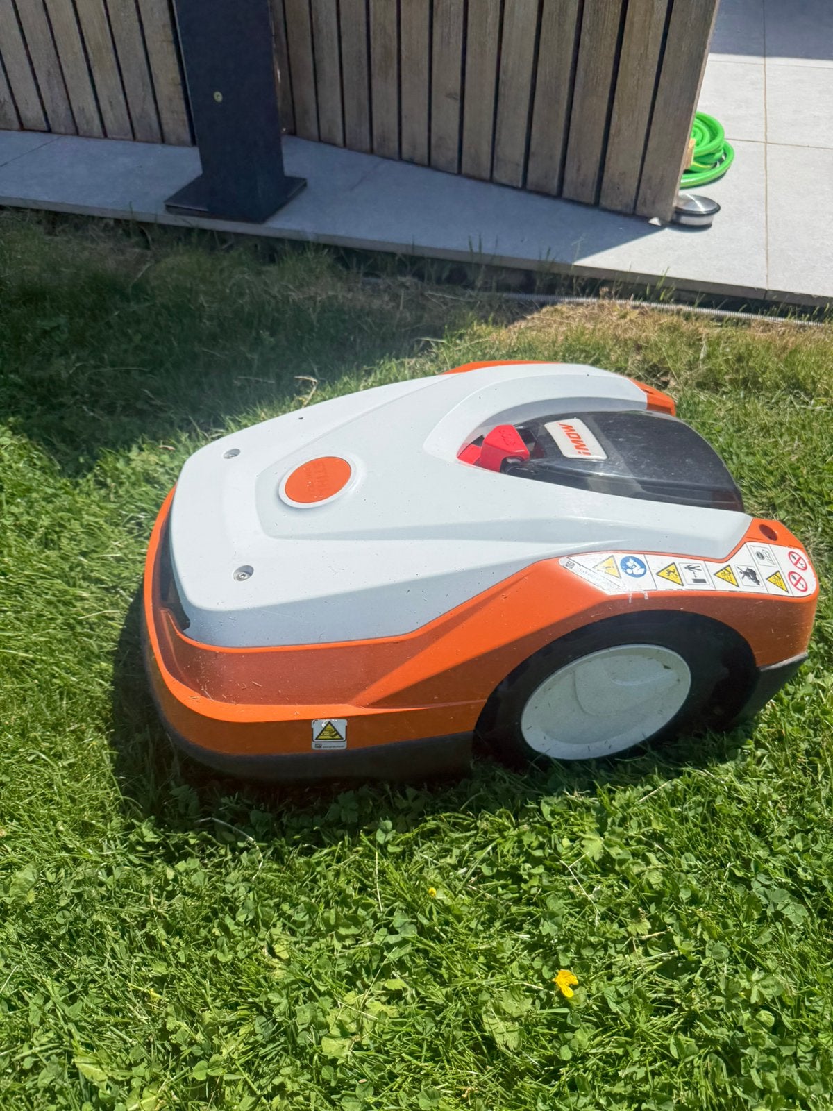 Robot shtil 522c en tres bon etat, Enlèvement, Utilisé, Moins de 20 cm, Avec capteur de pluie