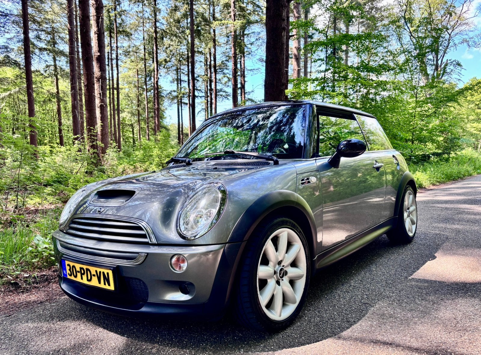 MINI Cooper S Chili | Panorama | Harman-Kardon | 69.500km, Argent ou Gris, Achat, Boîte manuelle, Entretenue par le concessionnaire