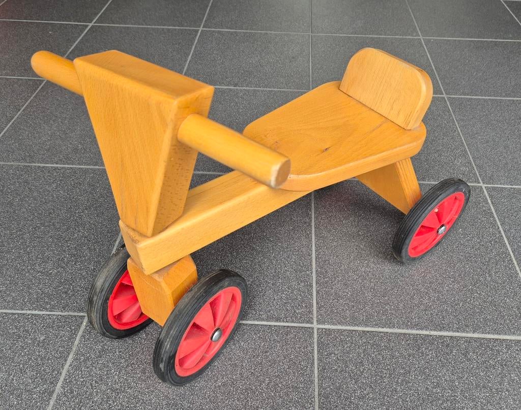 Houten loopfietsje, zeer degelijk!, Ophalen