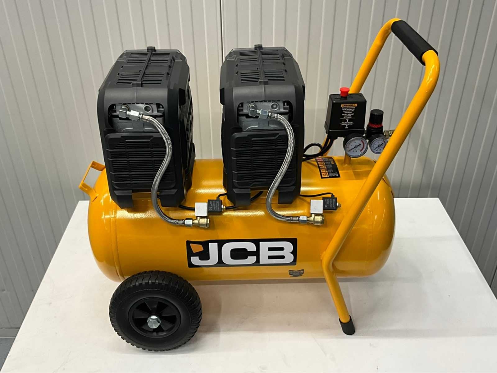 JCB OFAC-50H - hogedrukcompressor 50 liter - 10 bar - 1450rp, Articles professionnels