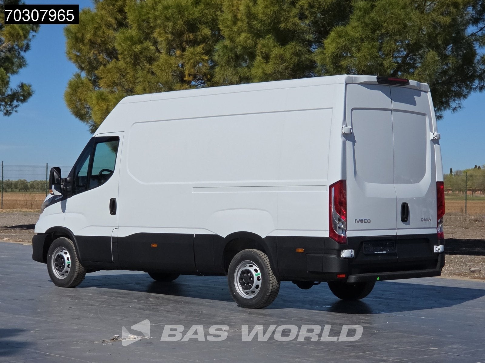 Iveco Daily 35S18 Nuevo - 3.0L - Automático - 180CV - L2H2, Auto's, Automaat, Stof, Euro 6, 4 cilinders
