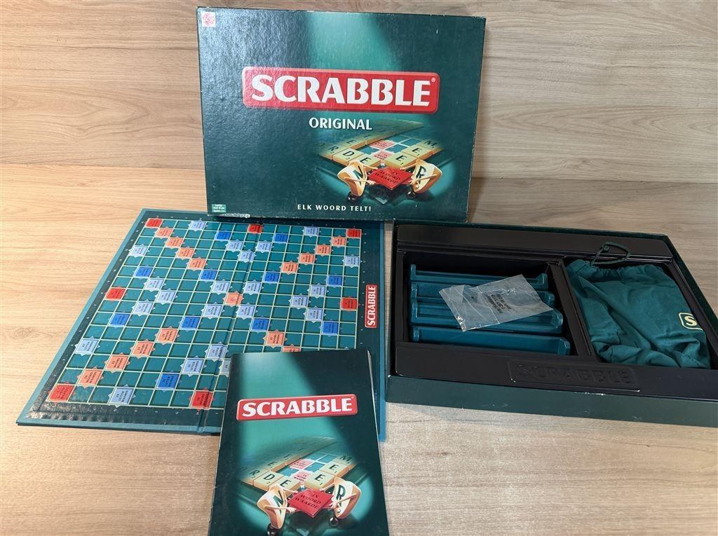 scrabble original - s6874, Hobby en Vrije tijd, Gezelschapsspellen | Bordspellen, Verzenden, Zo goed als nieuw