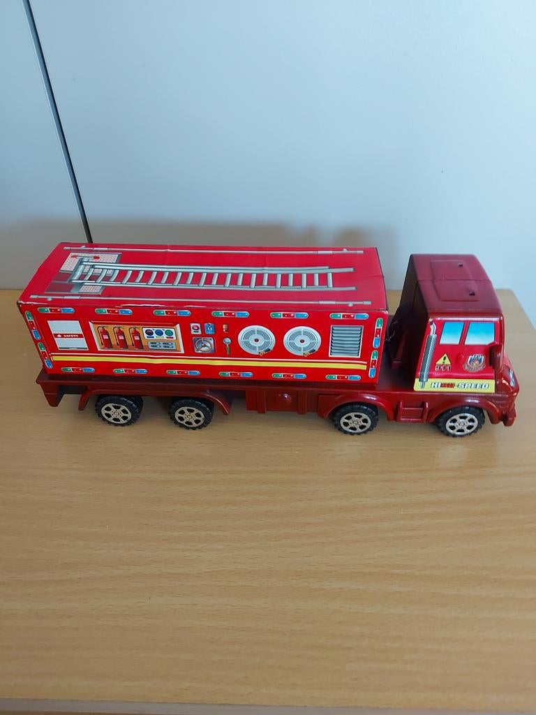 Camion de pompiers, Enlèvement ou Envoi