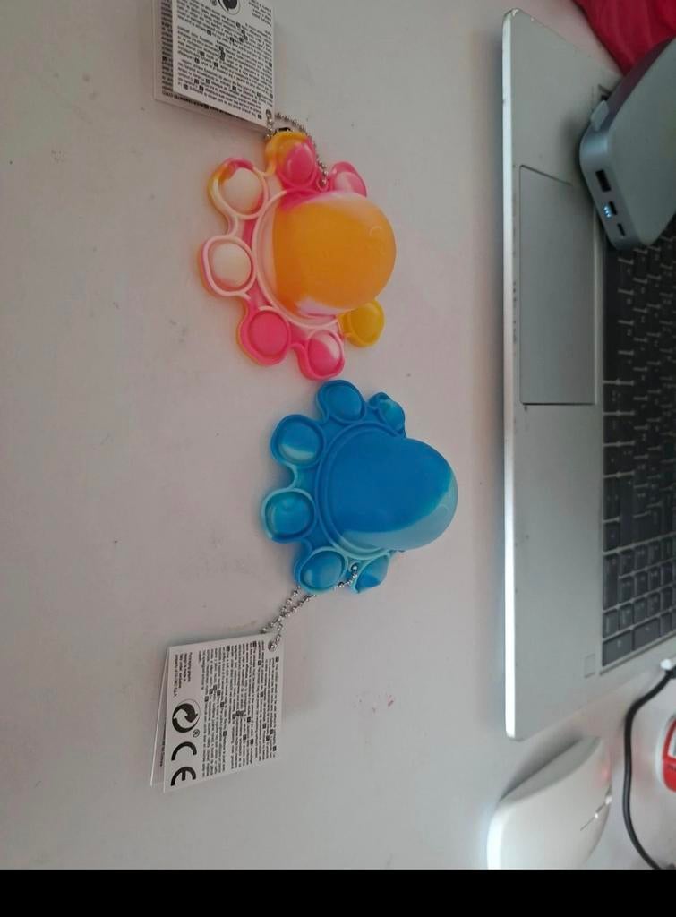 Fidget toys, Enlèvement