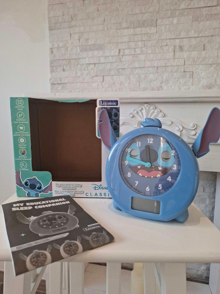 Comme neuf ! Réveil Educatif Stitch Lexibook (60 eur) 4ans +, Enlèvement ou Envoi, Comme neuf, Analogique