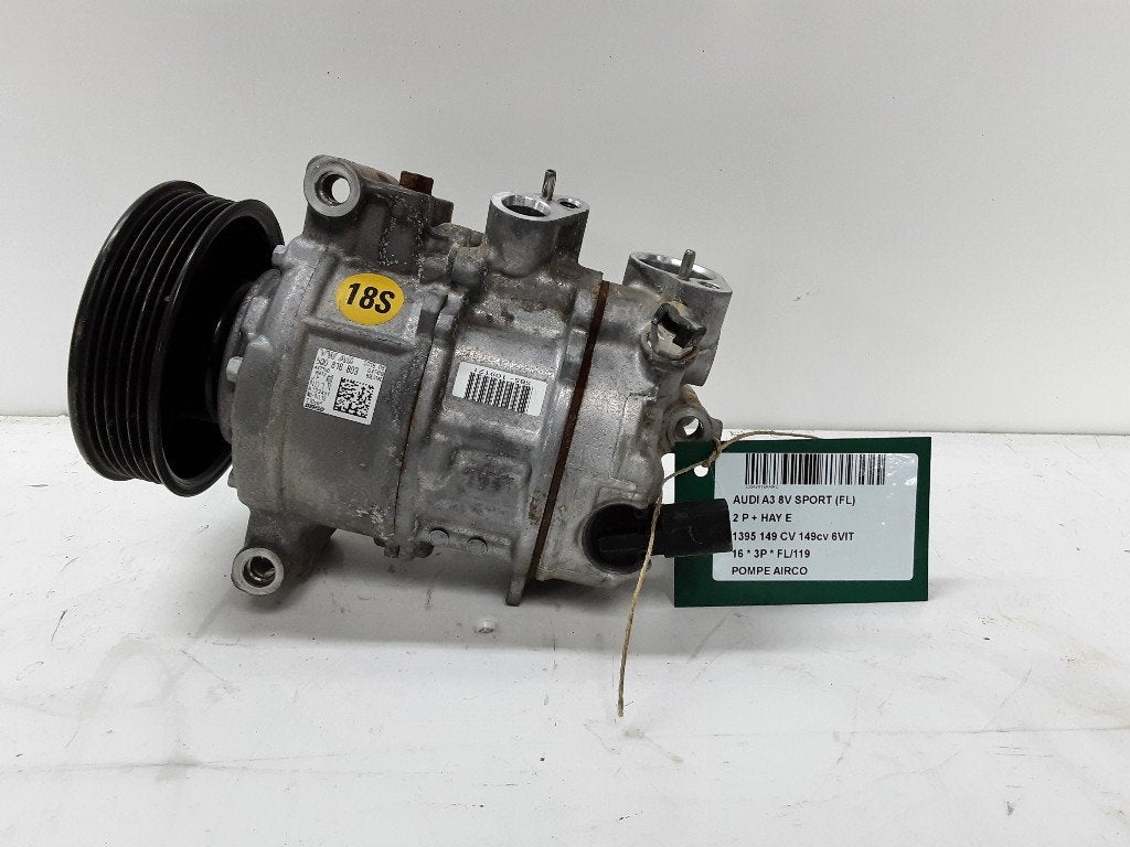 COMPRESSEUR CLIMATISATION Audi A3 (8V1 / 8VK) (5Q0816803), Auto-Union-Straße  1,
85057  Ingolstadt, DE, Info@audi.de, Audi, Utilisé