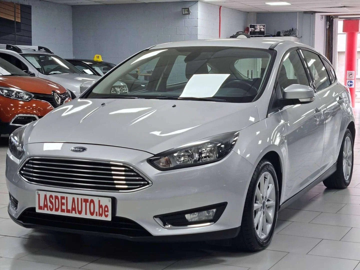Ford Focus Focus 1.0 EcoBoost Titanium CAMERA Clim Auto Bi Z, Focus, Argent ou Gris, Achat, Euro 6