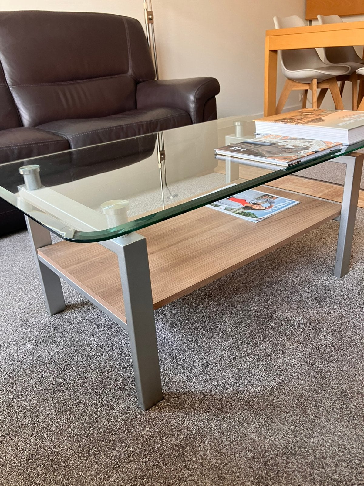 Salontafel met glazen bovenblad 1m op 65cm hoogte 45cm, Huis en Inrichting, Tafels | Salontafels, Ophalen, Gebruikt