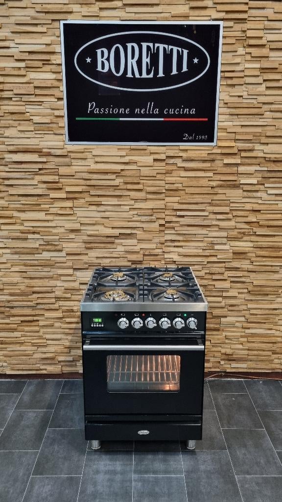Luxe Boretti Fornuis 60cm hoogglans zwart + rvs 4 pits, Ophalen, 4 kookzones, Zo goed als nieuw, Energieklasse A of zuiniger