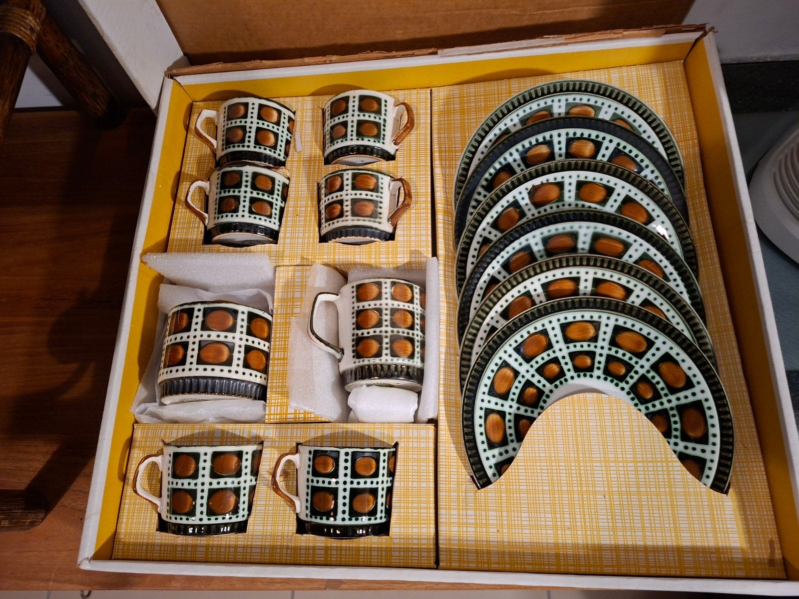 Boch Bernadette  doos  voor 6 personen servies, Ophalen of Verzenden