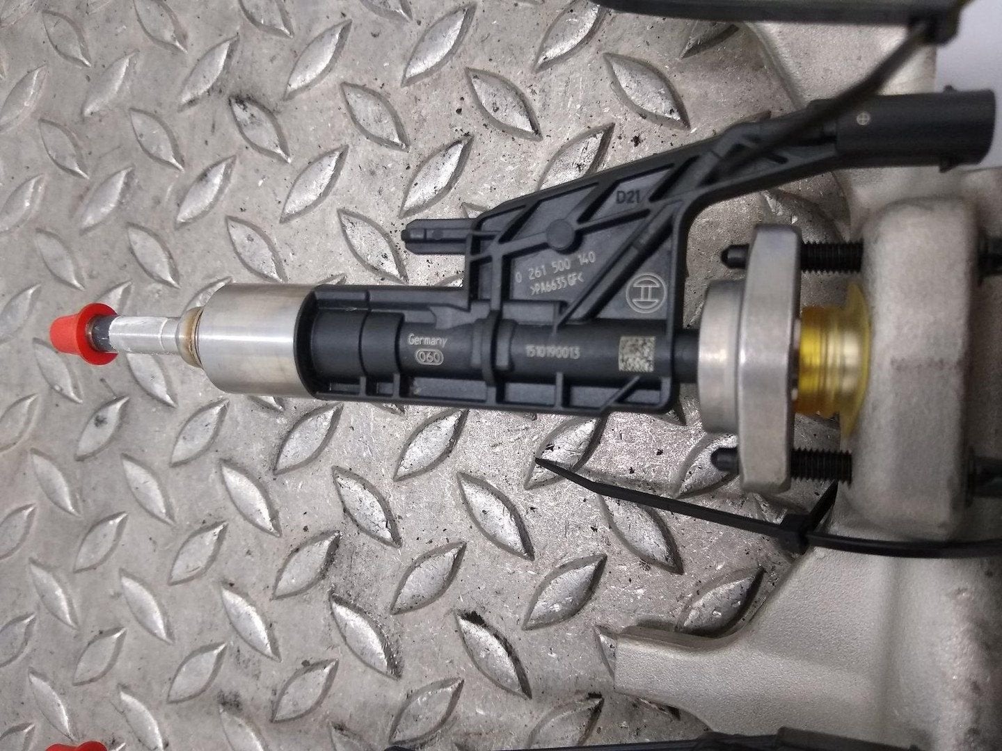 MINI (BMW) MINI BRANDSTOF INJECTOR / VERSTUIVER 2016, Auto-onderdelen, Brandstofsystemen, Ophalen of Verzenden, Gebruikt, ARN erkend