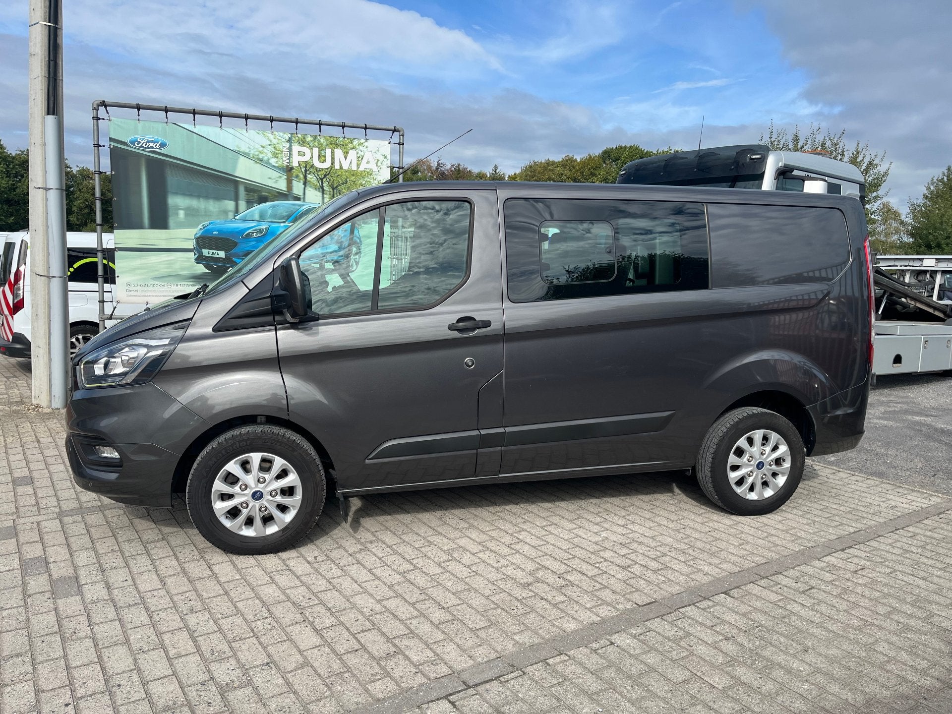 Ford Transit Custom 320S multi use 5 zit/ Particulier gebrui, Autos, 2137 kg, Achat, Euro 6, 161 g/km