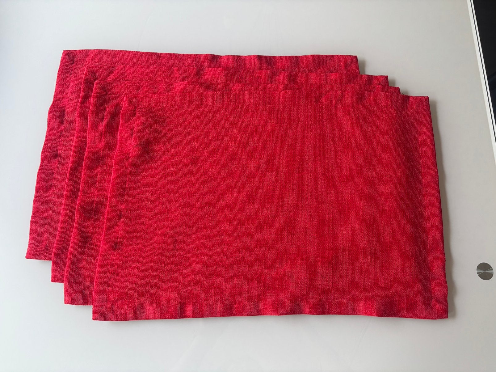 Villeroy&Boch placemats in nieuwstaat - €2/stuk (i.p.v. 12!), Huis en Inrichting, Tafelkleden, Ophalen, Zo goed als nieuw, Rood