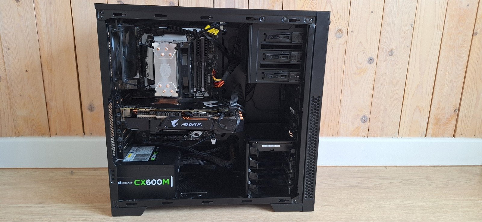 Gaming PC - GTX 1080Ti, 16GB ram, intel I7 + 4 in 1 gameset, HDD, Utilisé, Gaming, Intel Core i7