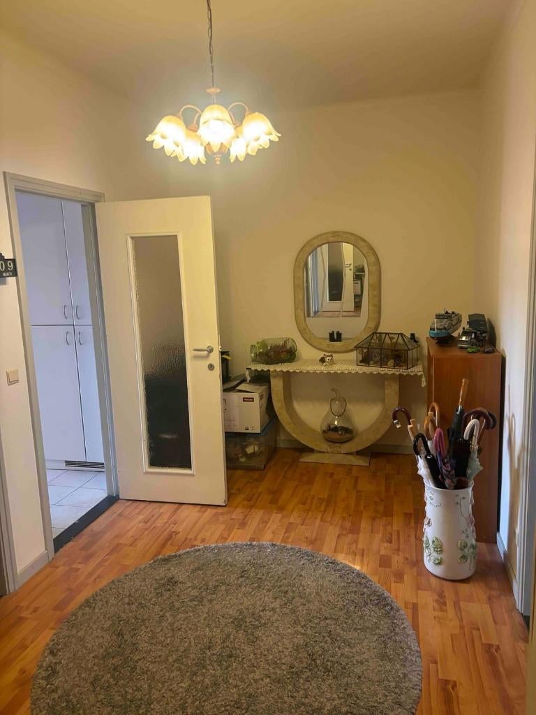 appartement bij park en openbaar vervoer. En park, 50 m² ou plus, Anvers (ville)