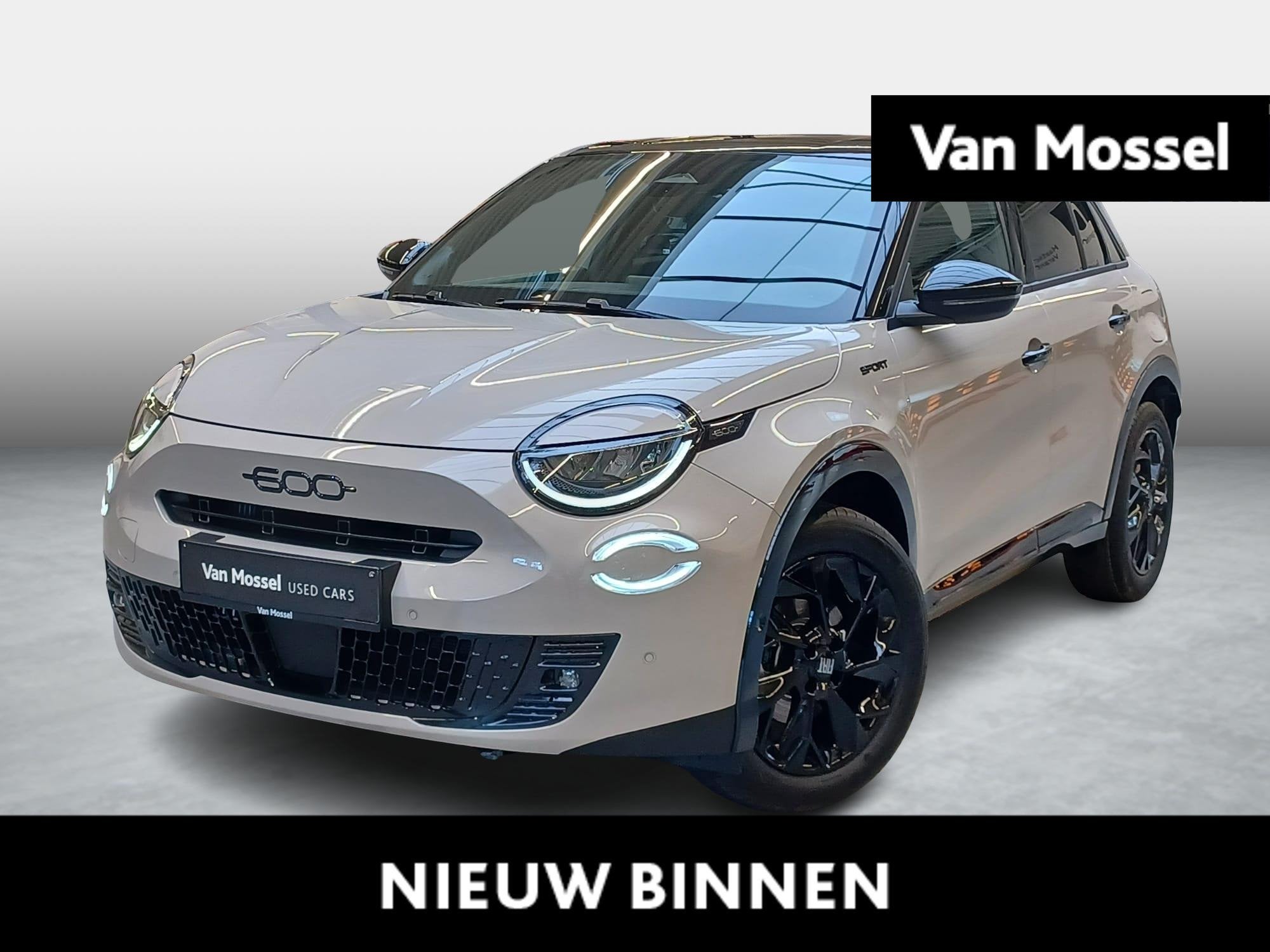Fiat 600 1.2 Hybrid 600 Hybrid Sport 145pk (automatique), Autos, 145 ch, Achat, 1280 kg, Entreprise
