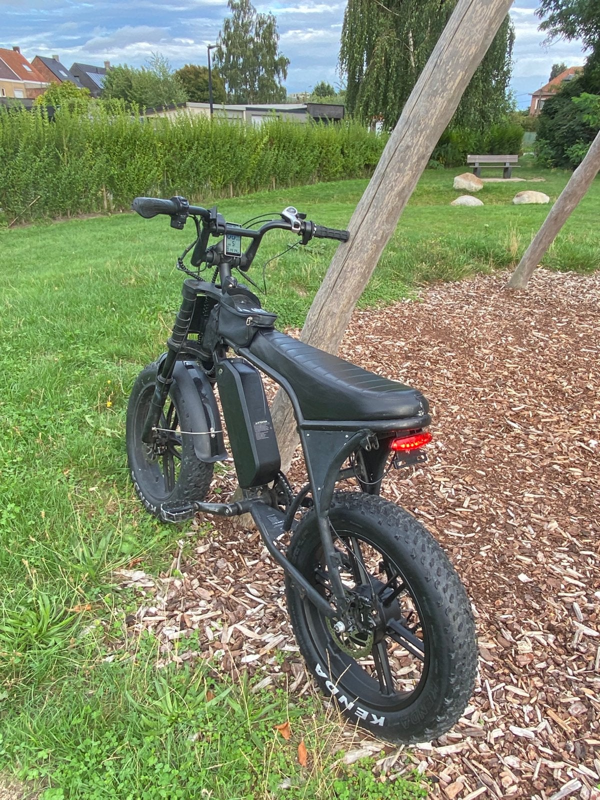 Fatbike v8, Enlèvement ou Envoi, Comme neuf