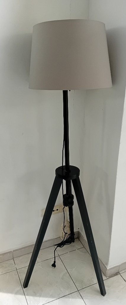 Staande lamp, Ophalen, Zo goed als nieuw, Hout