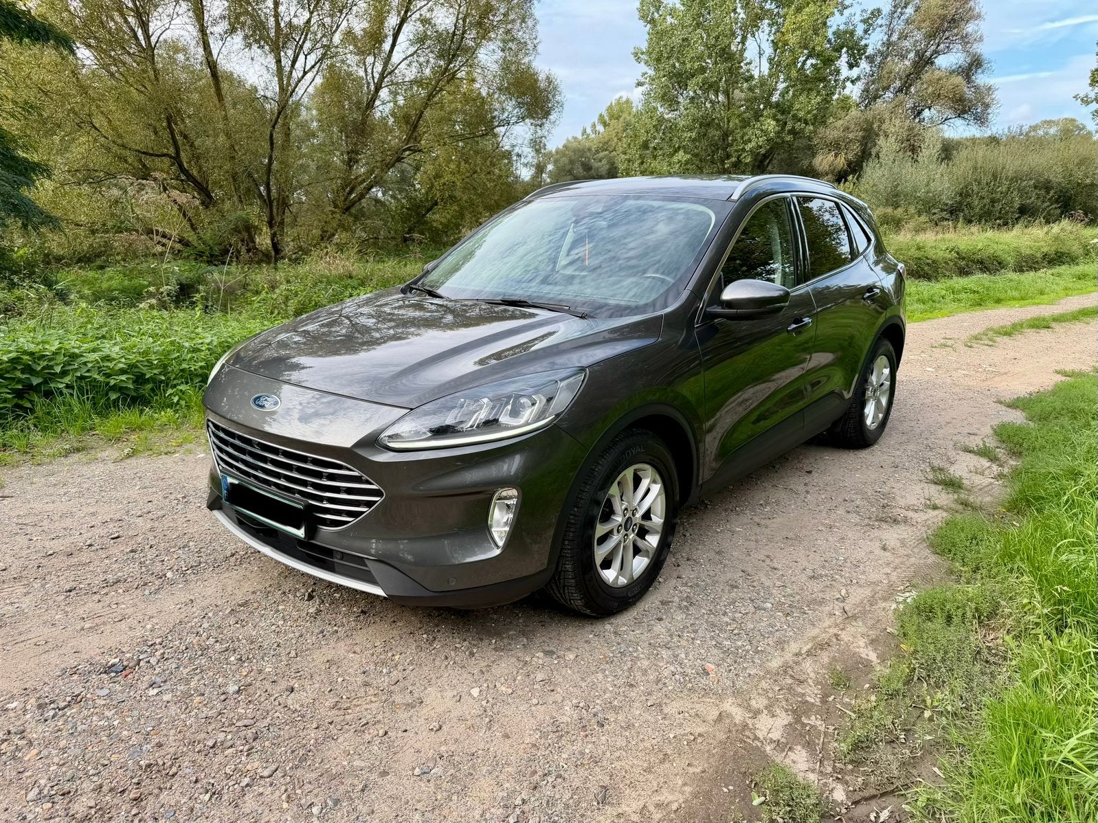 Ford Kuga 1.5tdci 120pk TITANIUM LED Camera Euro6d-Temp, Voorwielaandrijving, Dealer onderhouden, Stof, 4 cilinders