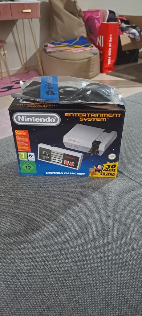 Mini Nes, Enlèvement ou Envoi