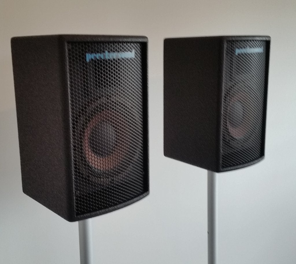 Peecker Sound A150 Speakers (Set) – Nieuw uit Old Stock, Zo goed als nieuw, 120 watt of meer, Front, Rear of Stereo speakers, Ophalen
