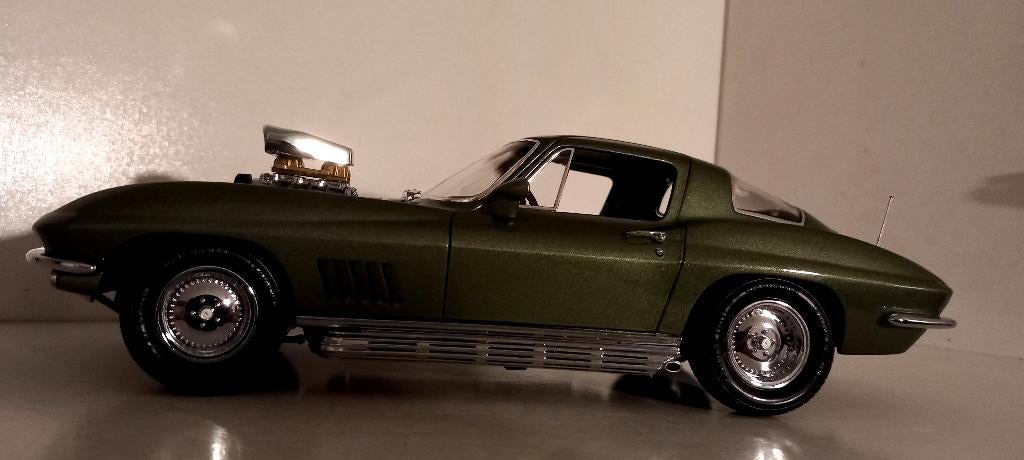1/18 chevrolet corvette Sting Ray street Machine 1967 Exoto, Hobby en Vrije tijd, Ophalen, Nieuw, Auto, Overige merken