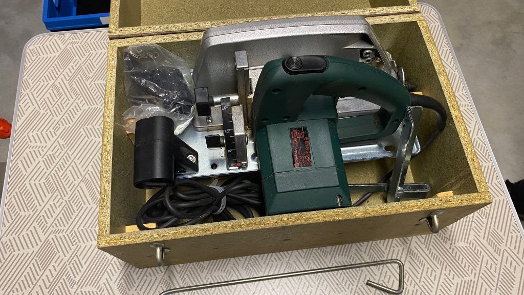 Metabo cirkelzaag KS 1468 S, Ophalen, Zo goed als nieuw