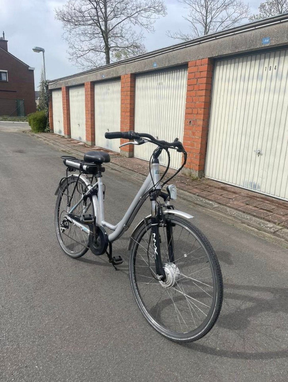 Elektrische fiets, Fietsen en Brommers, Elektrische fietsen, Ophalen of Verzenden, Zo goed als nieuw
