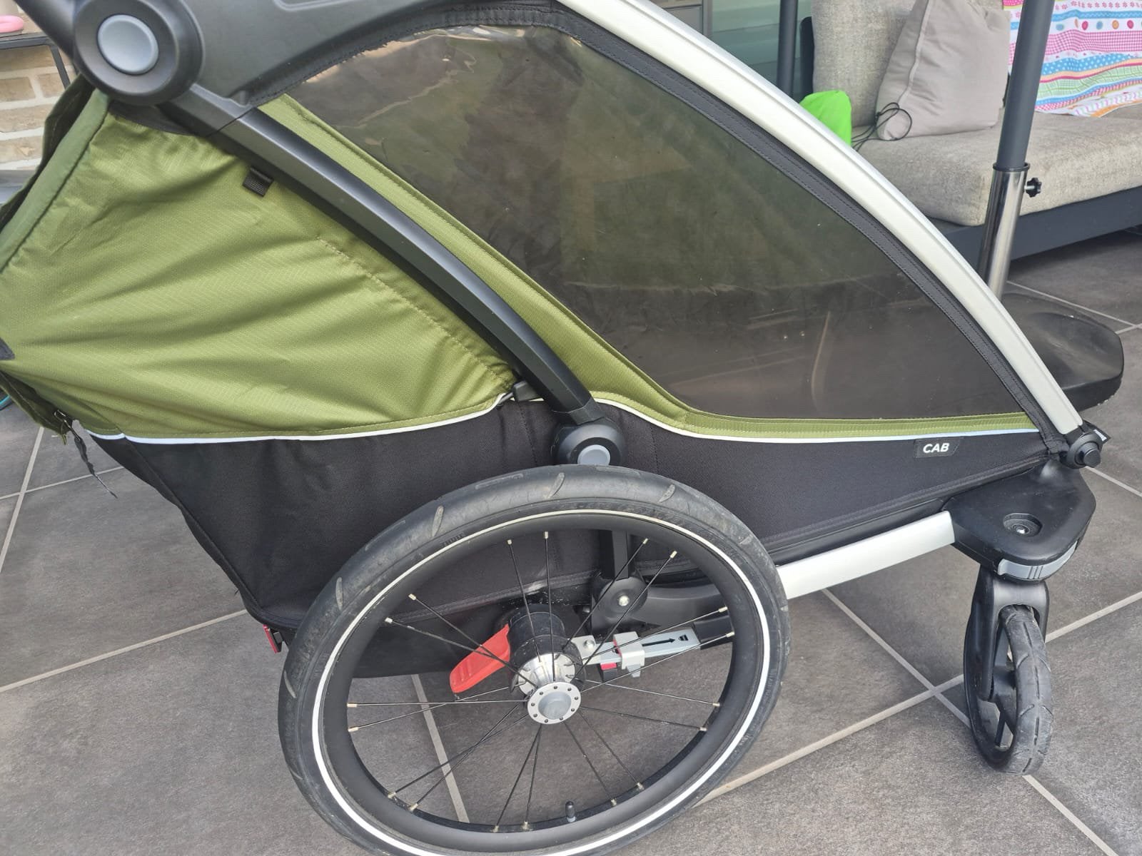 Thule Chariot Cab 2 Green - Topstaat - Inclusief accessoires, Ophalen, Zo goed als nieuw