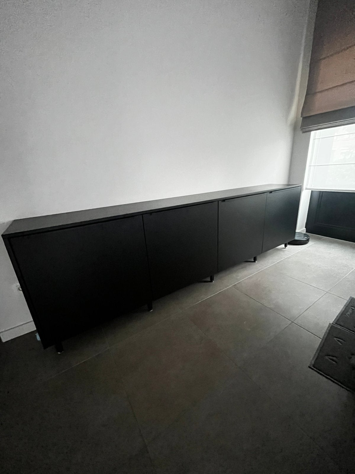 Prachtige mat zwarte (hang) kast, Ophalen