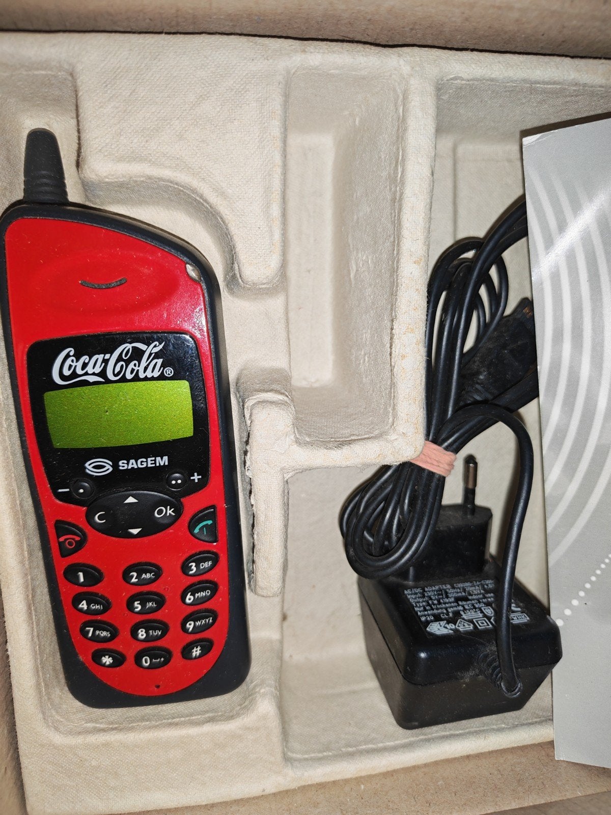 Sagem coca cola, Rouge, Avec abonnement, Enlèvement ou Envoi, Classique ou Candybar