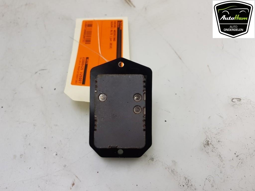 KACHELWEERSTAND Suzuki Alto (GF) (|9M575|74140M68K10|), Auto-onderdelen, Gebruikt, Suzuki