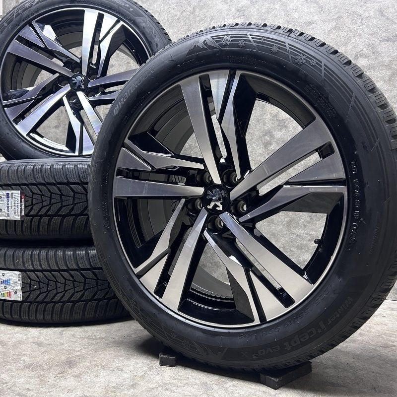 19 inch originele velgen + winterbanden Peugeot 3008 | 5008, Autos : Pièces & Accessoires, Neuf, Pneus et Jantes, Pneus hiver