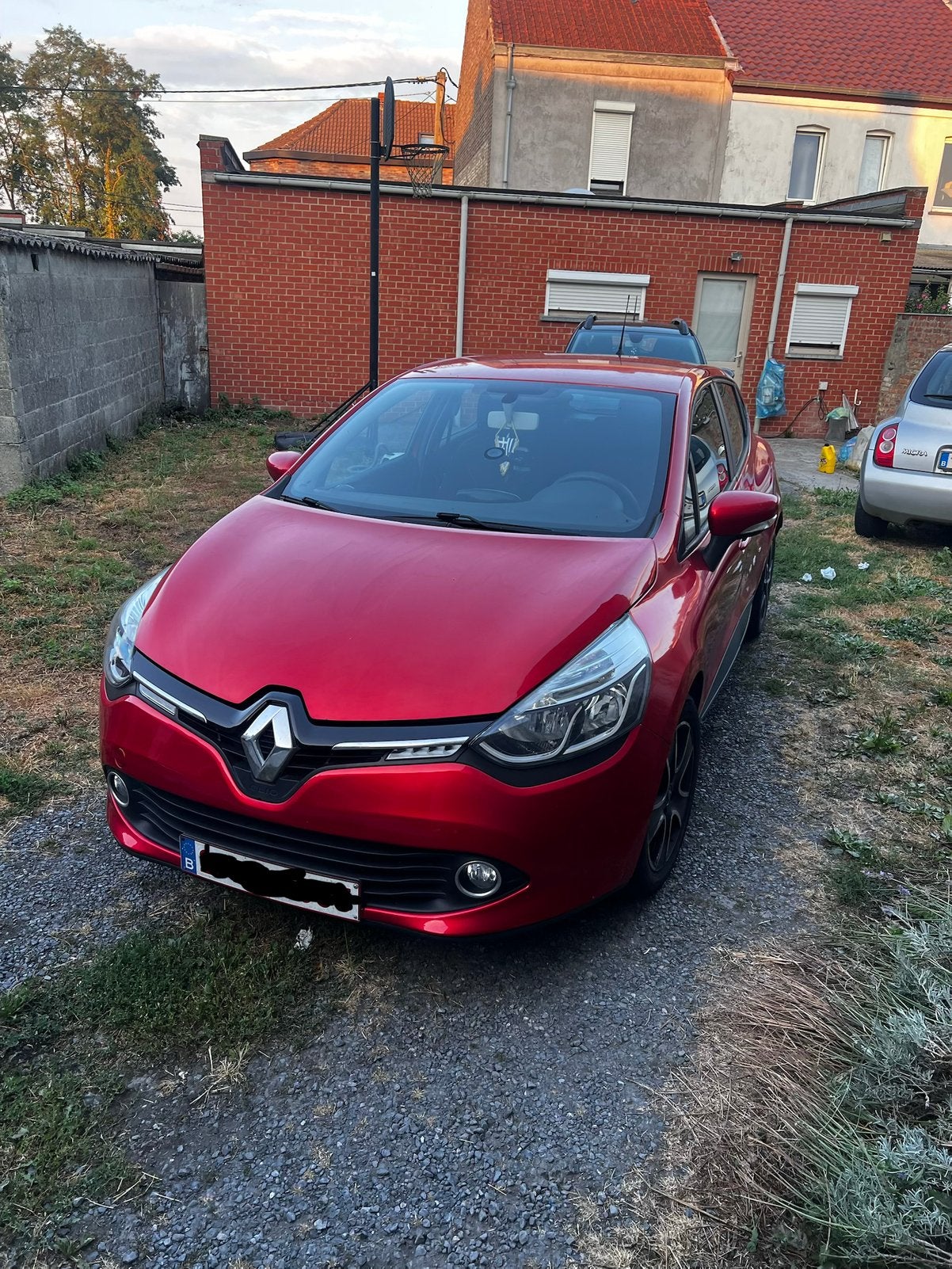 Renault Clio IV Rouge 1.2 V16 75 Collection, Autos, Rouge, Euro 5, Achat, Ordinateur de bord