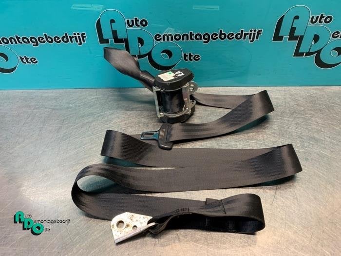 Ceinture de sécurité arrière droite d'un Volkswagen Golf, Volkswagen, -, 3 mois de garantie, Utilisé