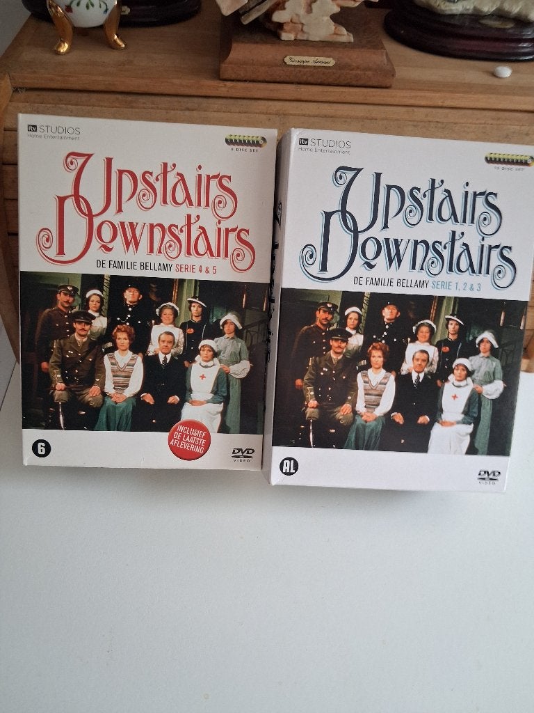 serie upstairs downstairs, Ophalen