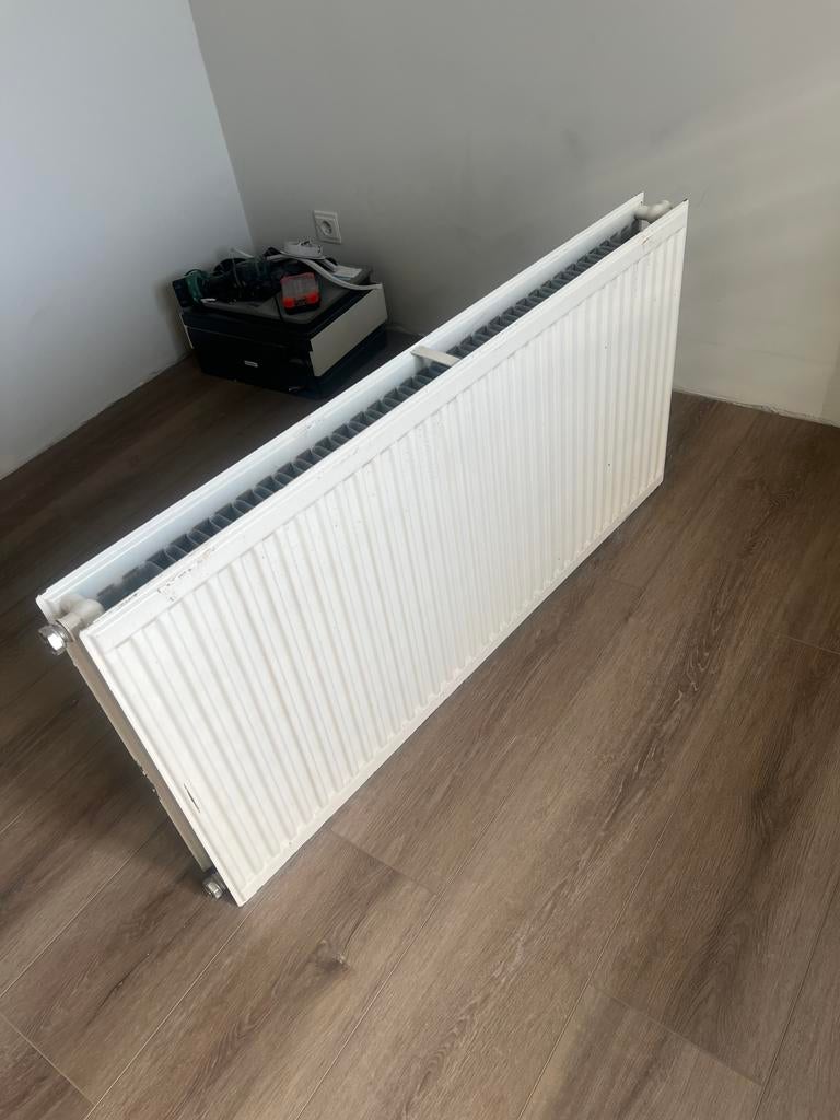 Radson radiator 120/60, Ophalen, Zo goed als nieuw, Radiator