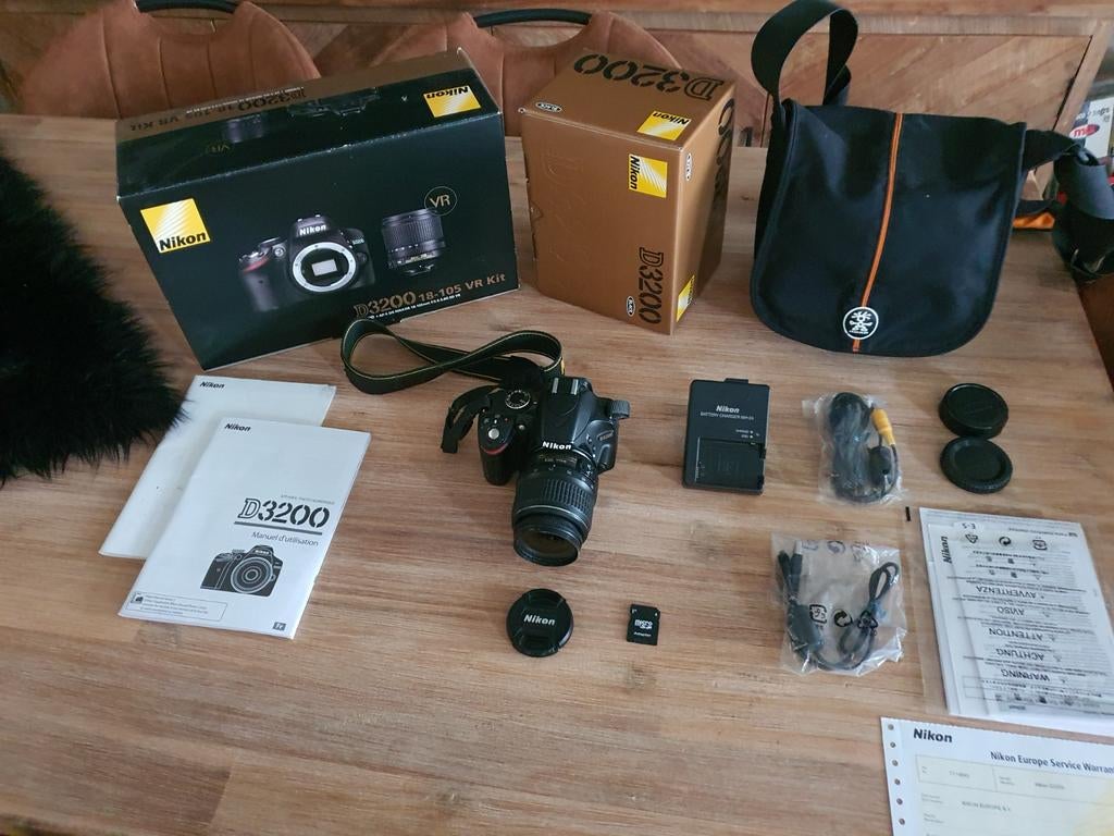 Nikon D3200 24mp hdmi VR2 nikor 18/55 + extra's, Ophalen, Spiegelreflex, Nikon