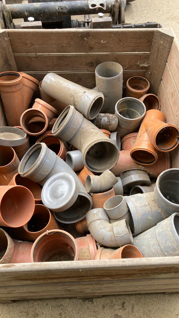 Pvc koppelstukken afvoerbuis., Doe-het-zelf en Bouw, Buizen en Afvoer, Ophalen, Zo goed als nieuw, PVC